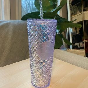 Starbucks Tumbler Holiday Edition 2022 Iridescent